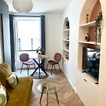 Splendid - Near Eiffel Tower Апартаменты