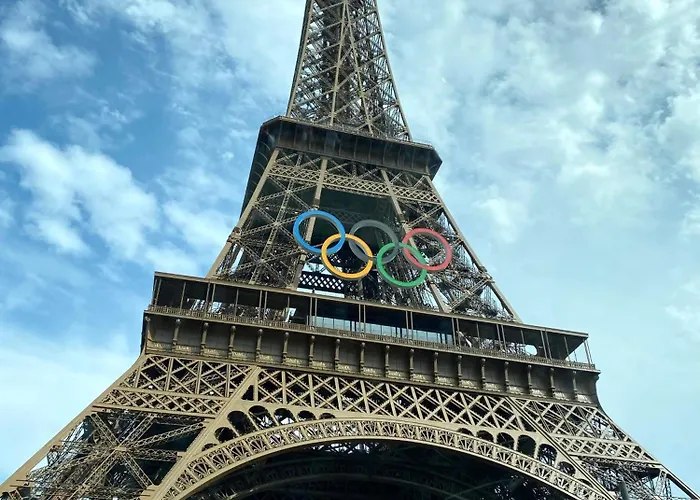 Splendid - Near Eiffel Tower París